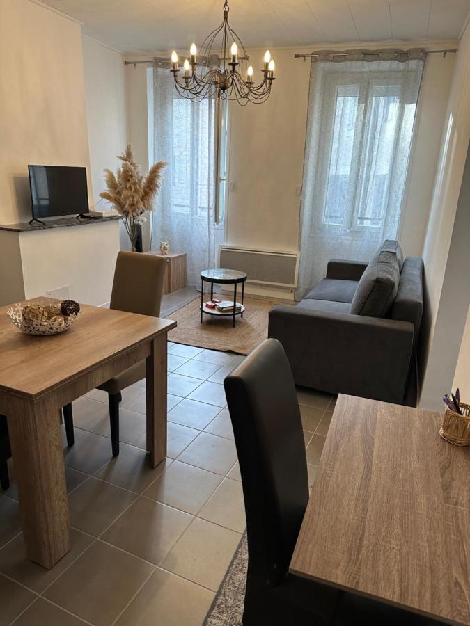 Chez Coco Et Herve Etage Sigean Bagian luar foto