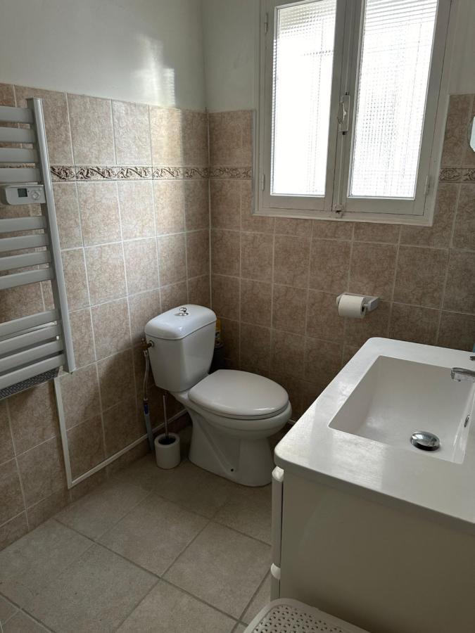 Chez Coco Et Herve Etage Sigean Bagian luar foto